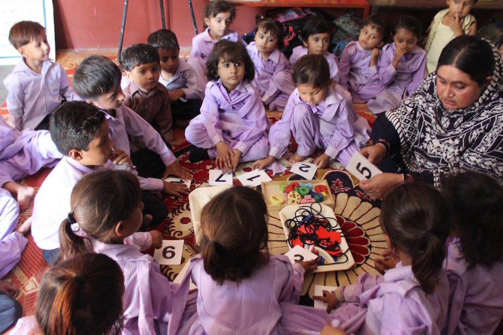 Helping more rural Pakistani children get access to early education